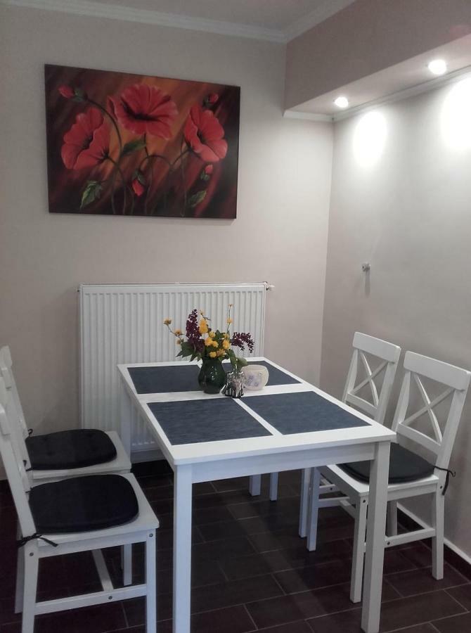Bed and Breakfast Rozsakert Vendeghaz Szigliget Exterior foto